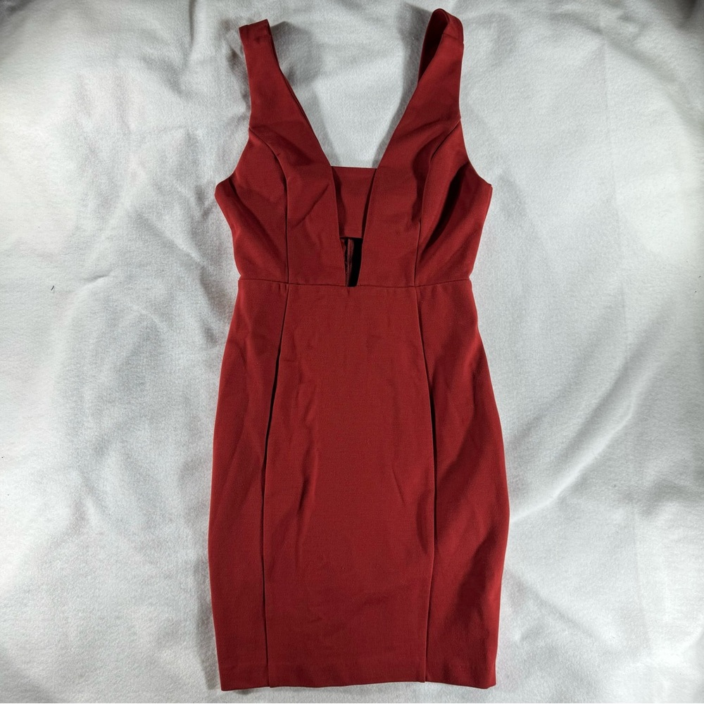 ASTR The Label Cut out Plunge neckline formal dress sexy chic bodycon zip cutout